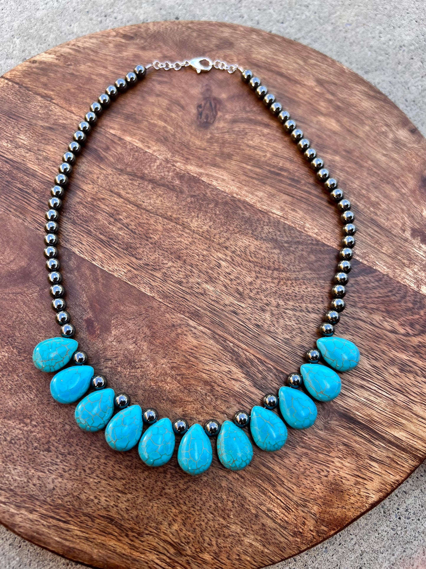 HANDMADE Chunky Teardrop Necklace