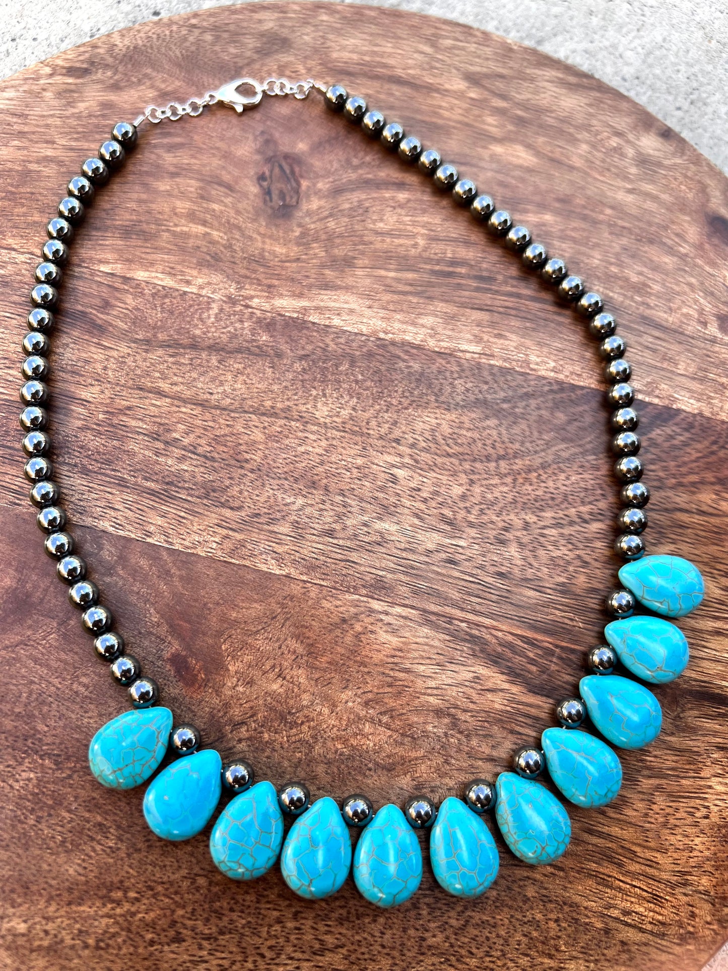 HANDMADE Chunky Teardrop Necklace